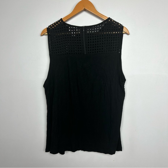 Duchess Eyelet Crochet Bib Neck Zip Back Tank 2XL - Picture 5 of 5